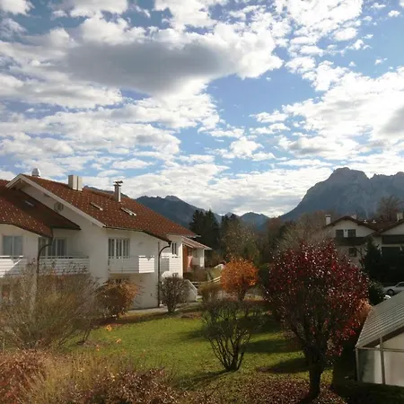 Neuschwansteinblick 109 アパート *